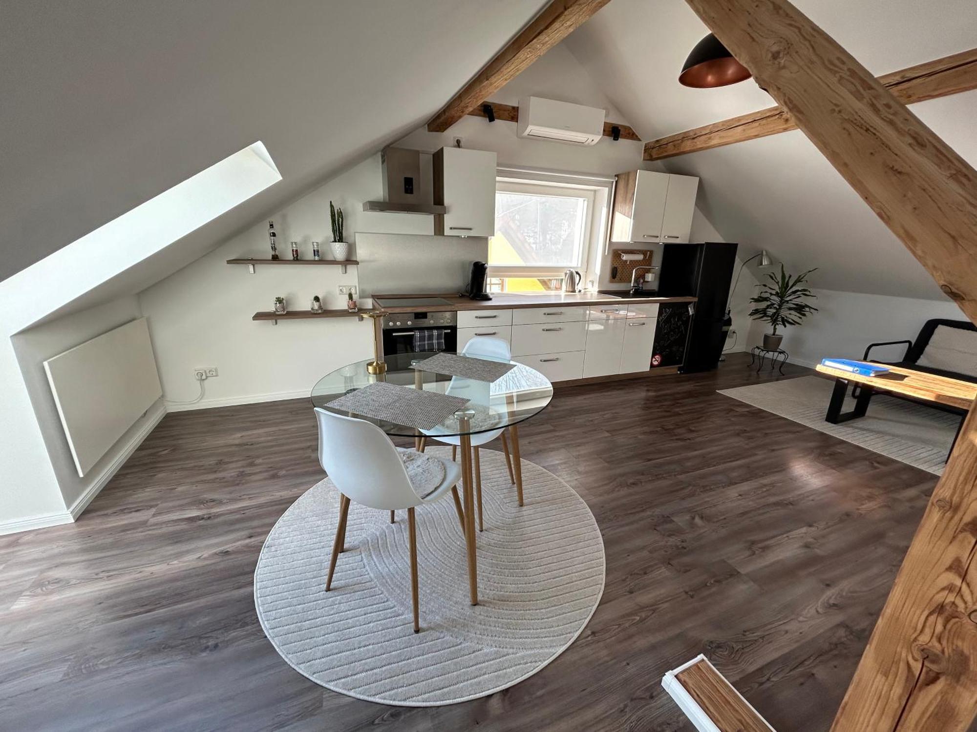 Schoenes Appartement Mit Seeblick Gummersbach Bagian luar foto