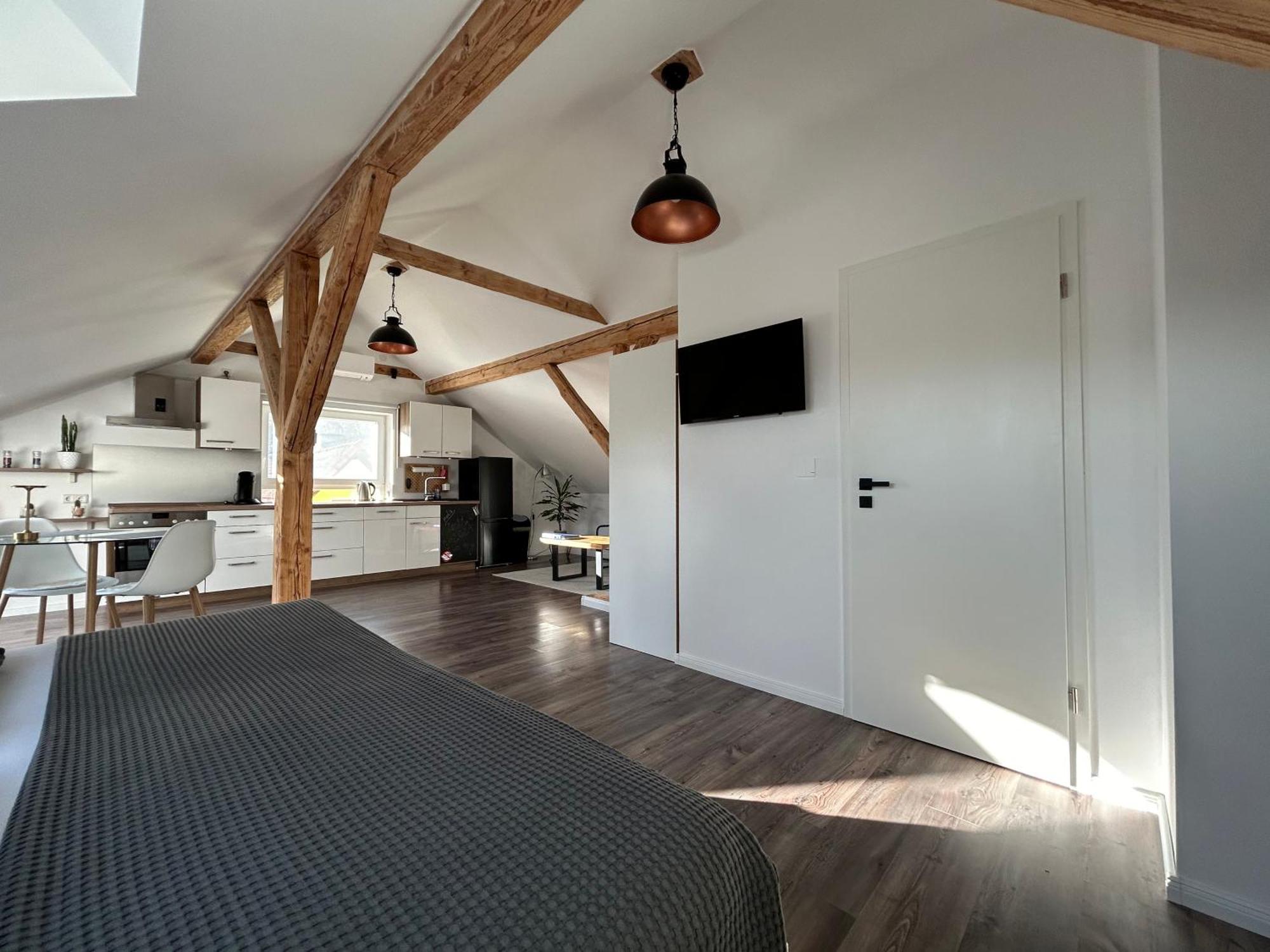 Schoenes Appartement Mit Seeblick Gummersbach Bagian luar foto