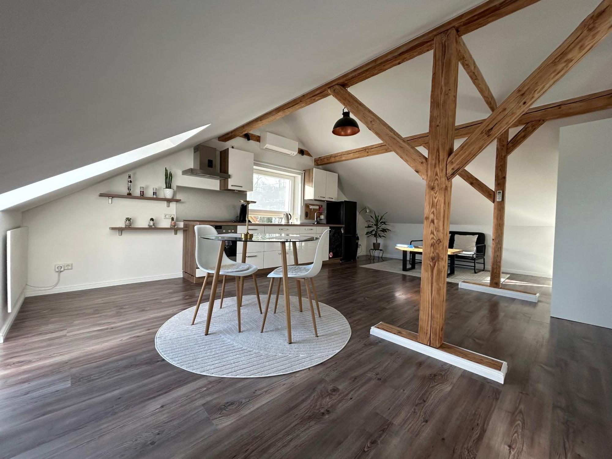 Schoenes Appartement Mit Seeblick Gummersbach Bagian luar foto