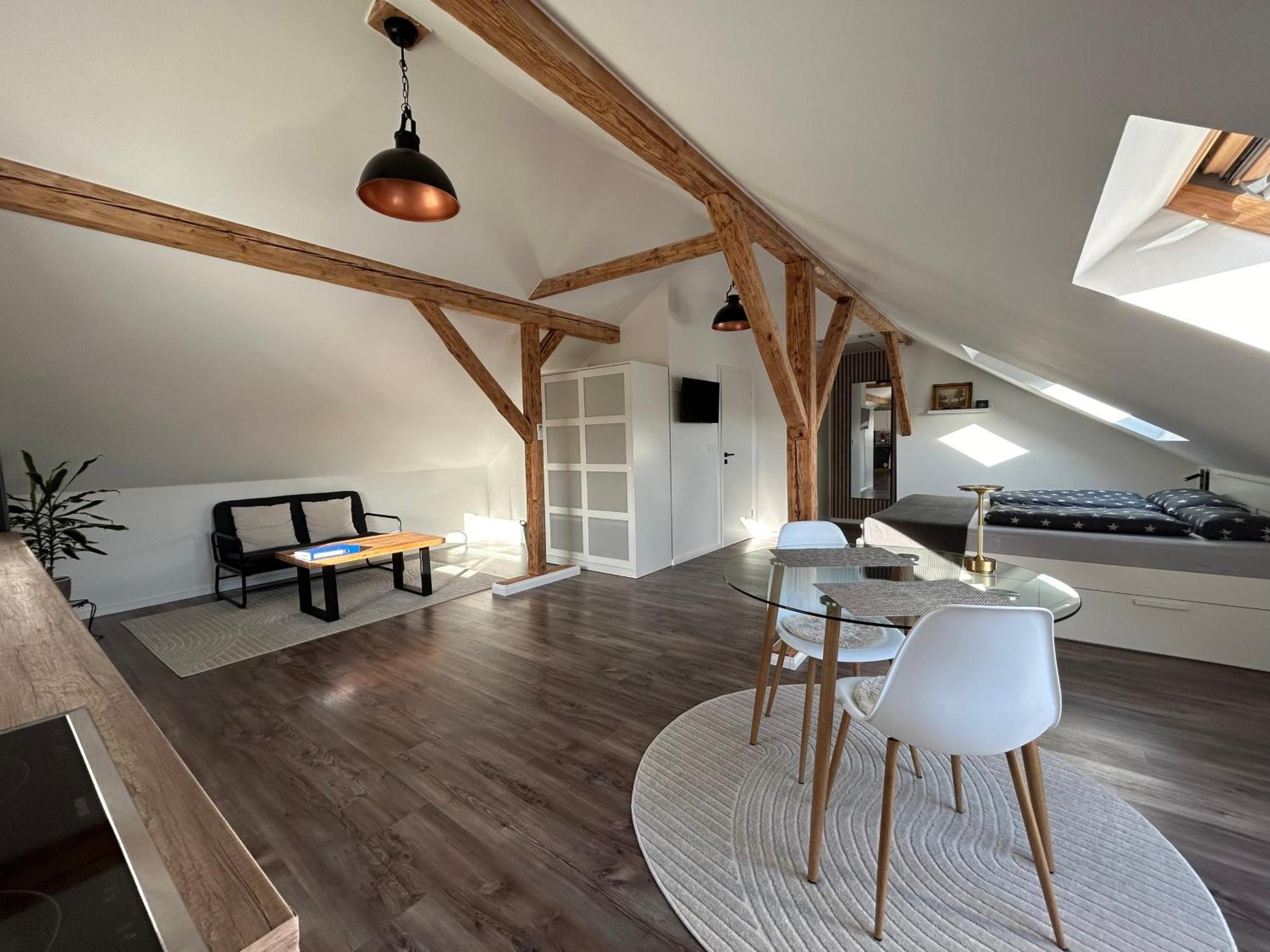 Schoenes Appartement Mit Seeblick Gummersbach Bagian luar foto