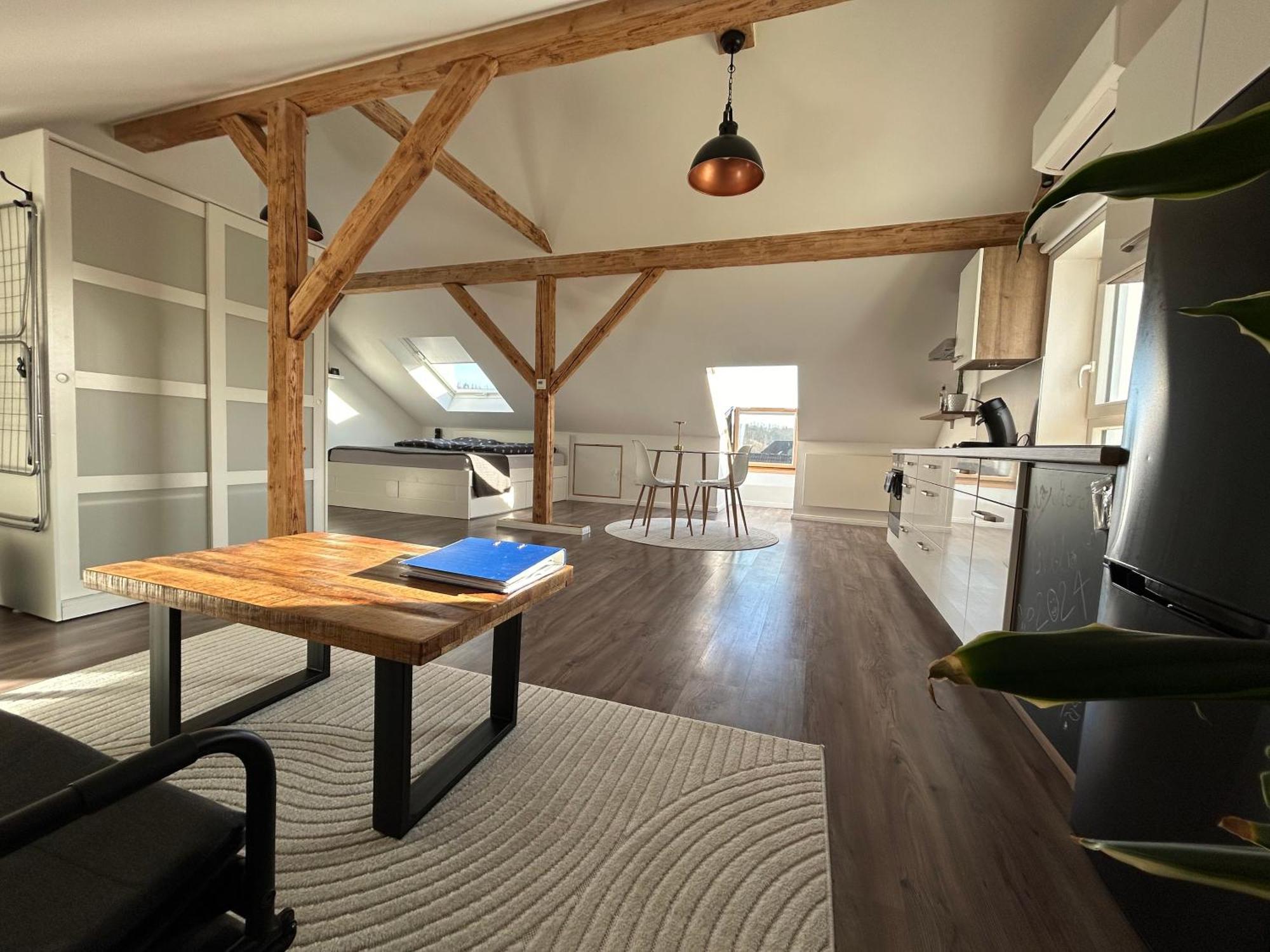 Schoenes Appartement Mit Seeblick Gummersbach Bagian luar foto